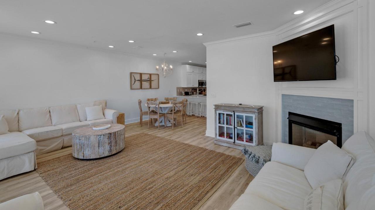 Monterey Condos C301 Seacrest Bagian luar foto